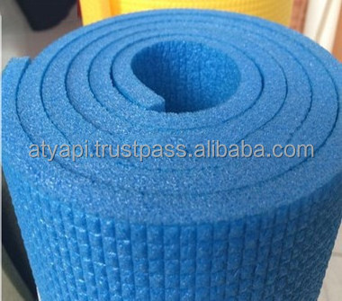 Cross linked polyethylene foam