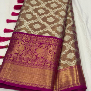 Kanjivaram silk fabric with Zari weawing pallu and contrast Zari weawing big border and all over Motifs in saree with Fancy