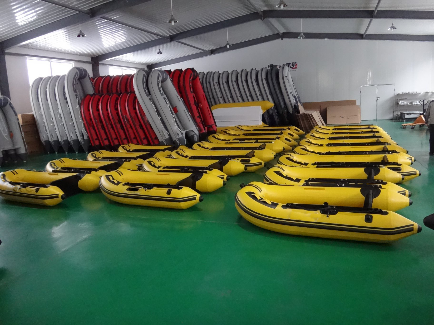 China factory price High quality leisure sports PVC dinghy inflatable pvc boat