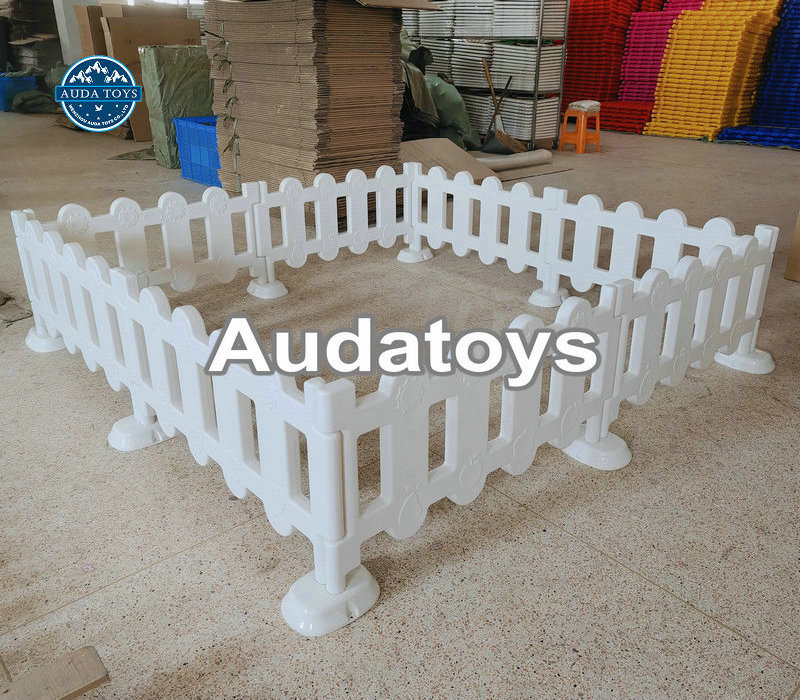 Soft Playground Plastic White Play Yard Fence Pe Outdoor Soft Play Kids Playpens For Baby