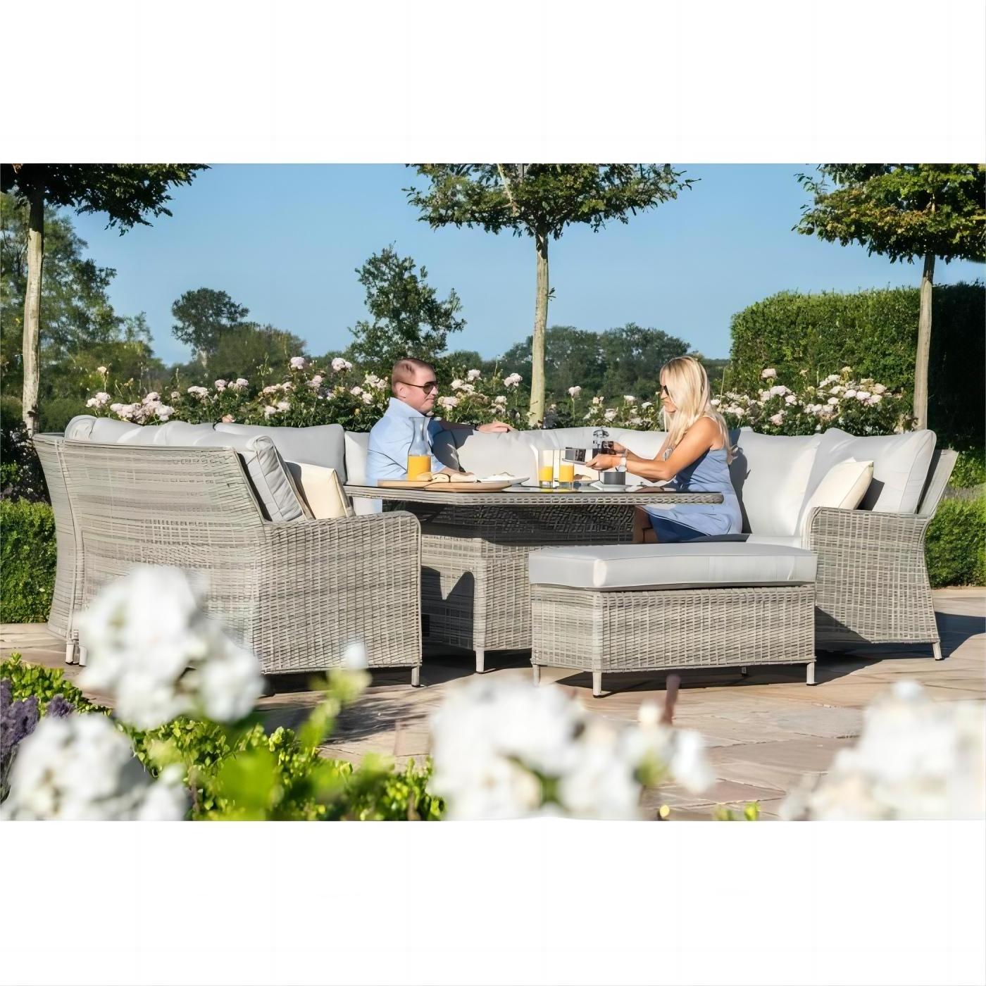 Backyard Outdoor Furniture Sets Waterproof Garden Outdoor Sectional Oxford Grey Rattan Luxury U-shaped Sofa Set With fire pit