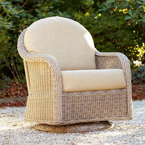 Audu Handmade Garden Outdoor Rattan Swivel Chair