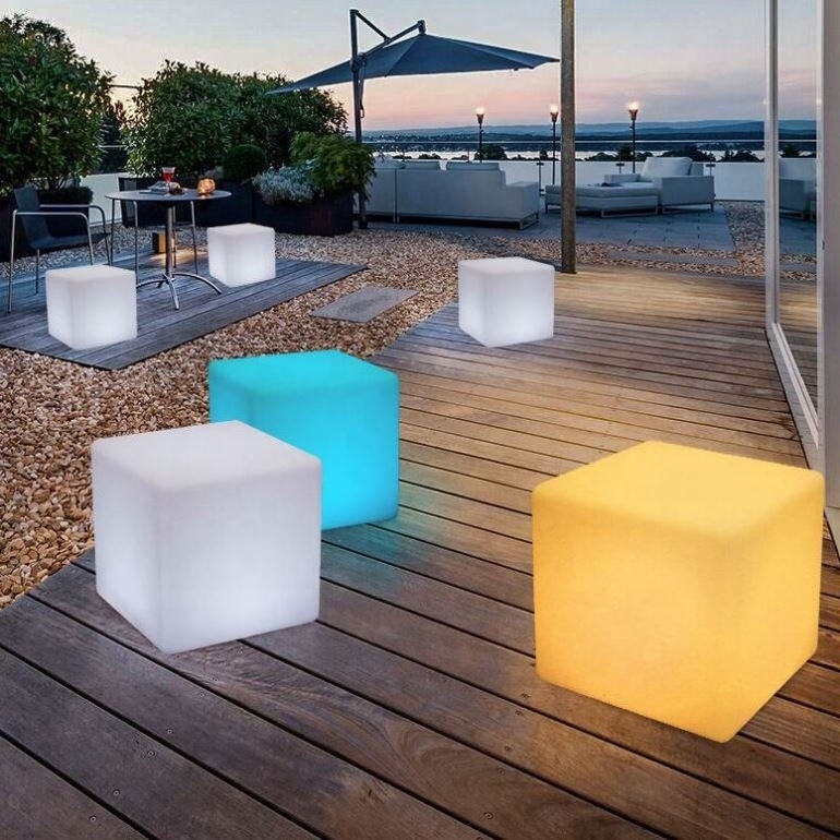 Glowing waterproof multi color change sun lounger Outdoor bench plastic furniture modern style led swimming pool lounger