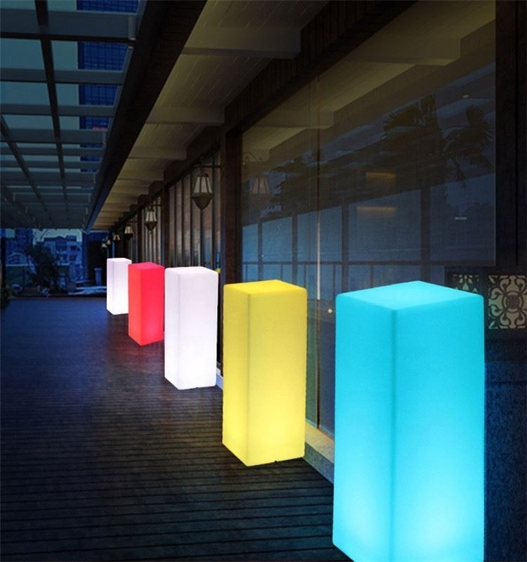 Smart Outdoor Lights Color Changing Bar Tables Modern LED Furniture Illuminated LED Bar Table and Chair Lighting Furniture