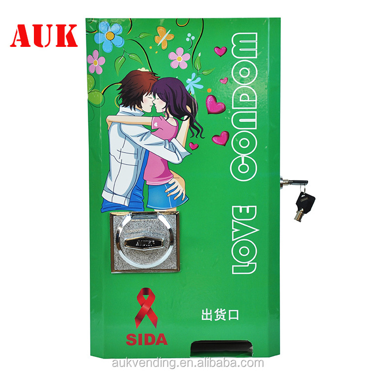 New condom tissue sanitary napkin vending machine for sale