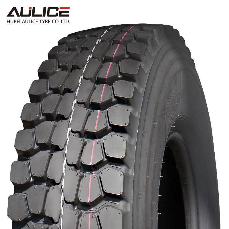 Truck Tyre 10.00R20/ 11.00R20/ 12.00R20 20 inch rims truck tires made in China with high-quality on sale