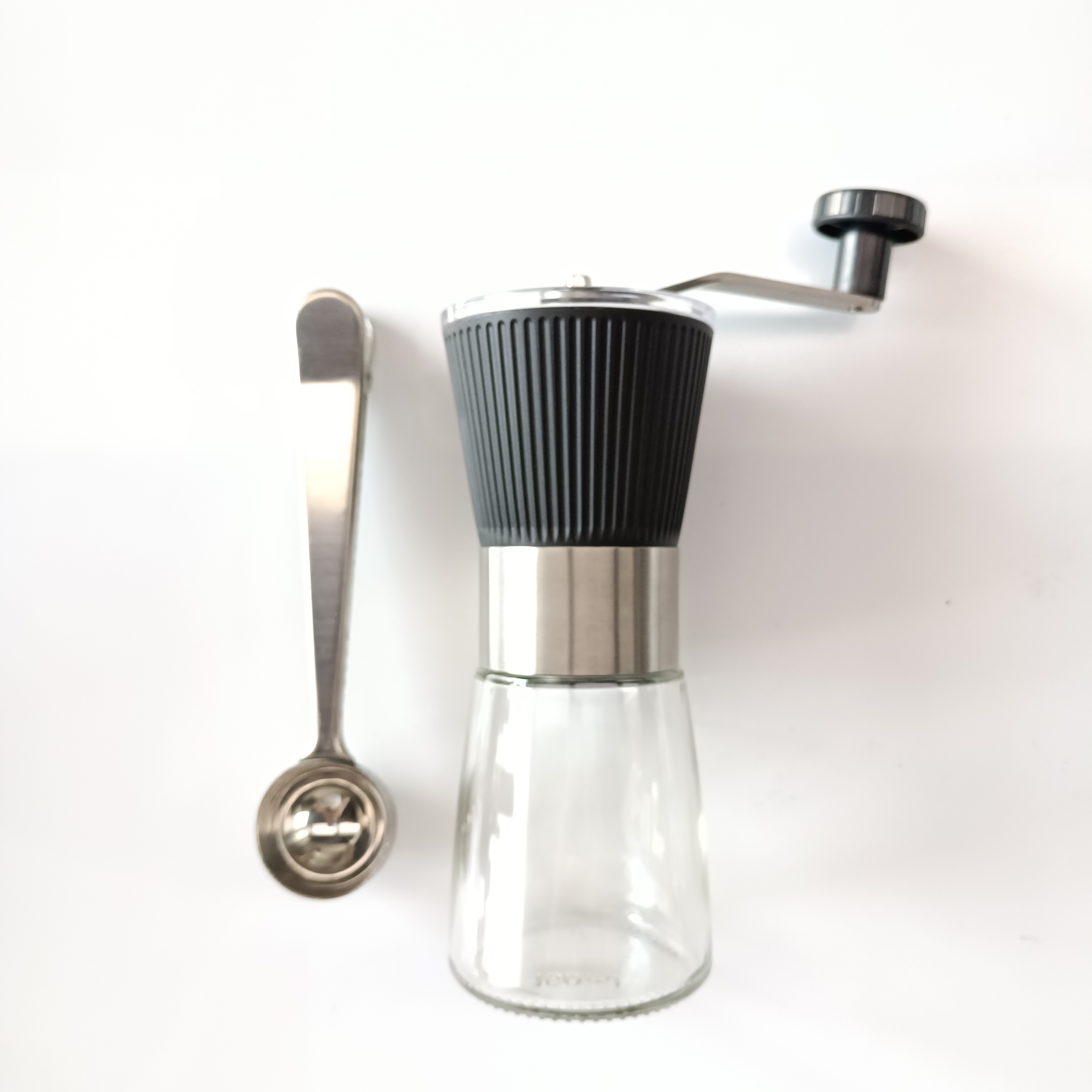 Modern New Design Coffee Bean Grinders Kitchen Use Manual Coffee Mill with Premium Glass Chamber