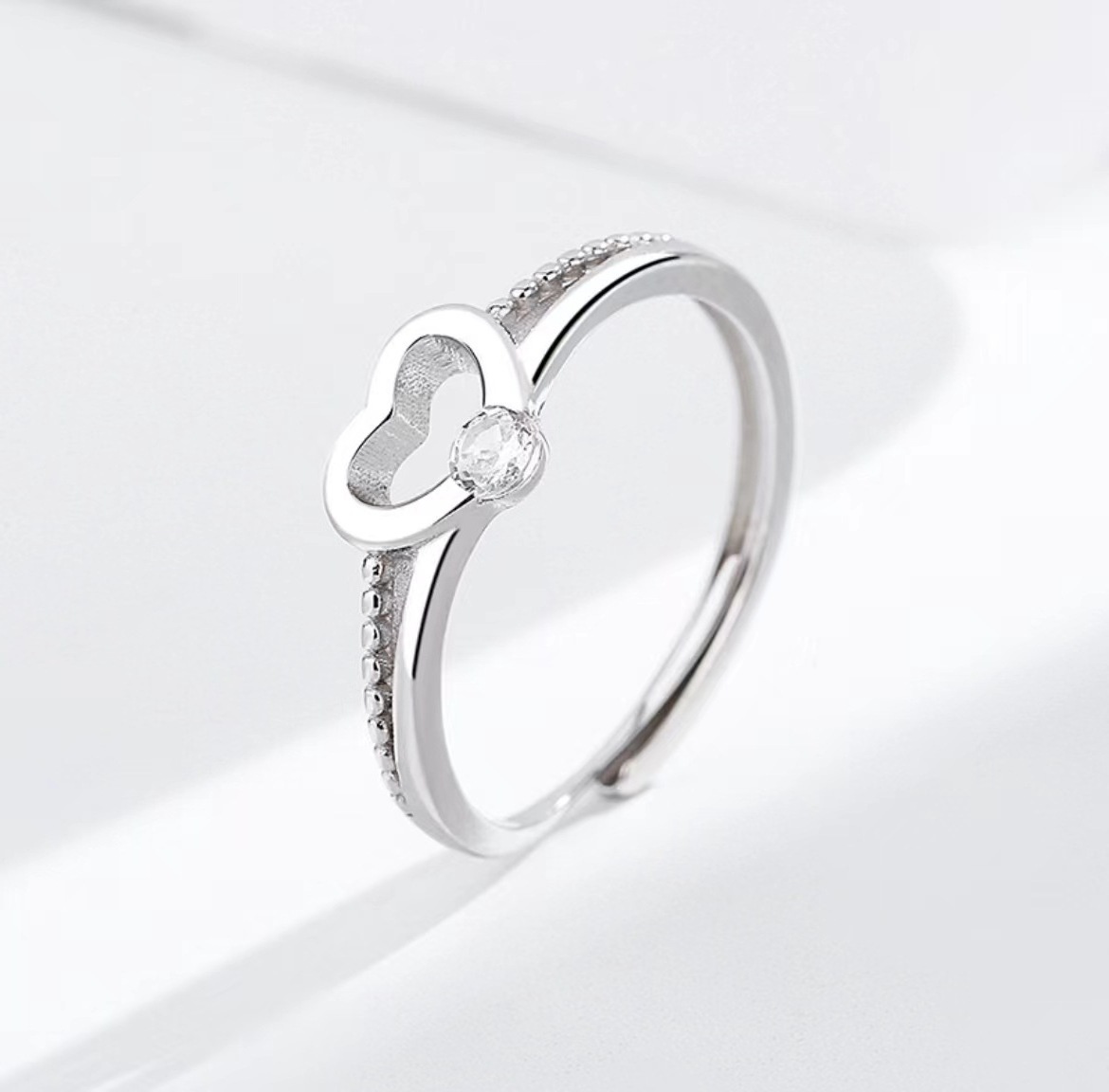 Wholesale Bulk Price Heart Shaped Trendy Adjustable Sterling Silver 925 Engagement Rings for Women