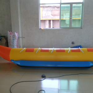 Wholesale water park game water play equipment kids paddle boats fiberglass 4 person paddle pedal boat inflatable  fly fish