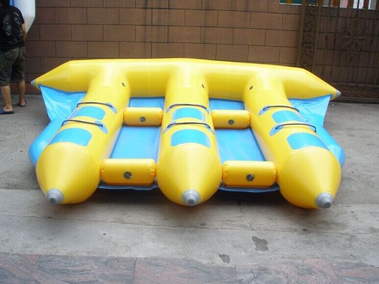 Wholesale water park game water play equipment kids paddle boats fiberglass 4 person paddle pedal boat inflatable  fly fish