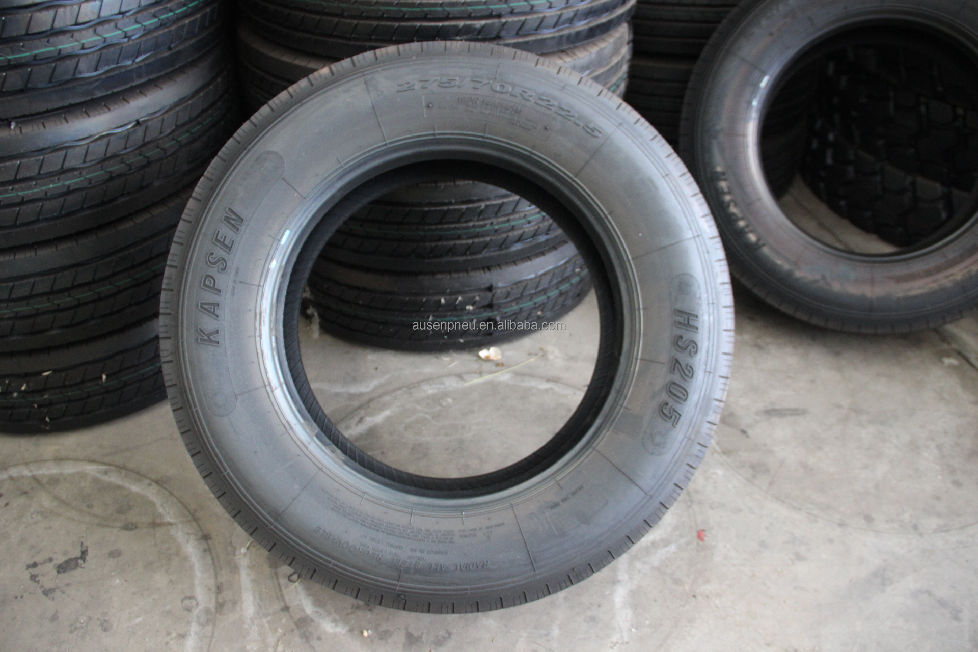 Top quality cheaper price wholesale tyres 265/70r19.5