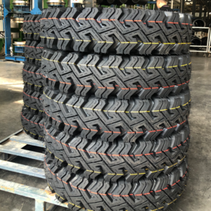 China best performance palm tree oil truck tires  light truck tires 16 inch truck tires 700 16 750-16 825-16