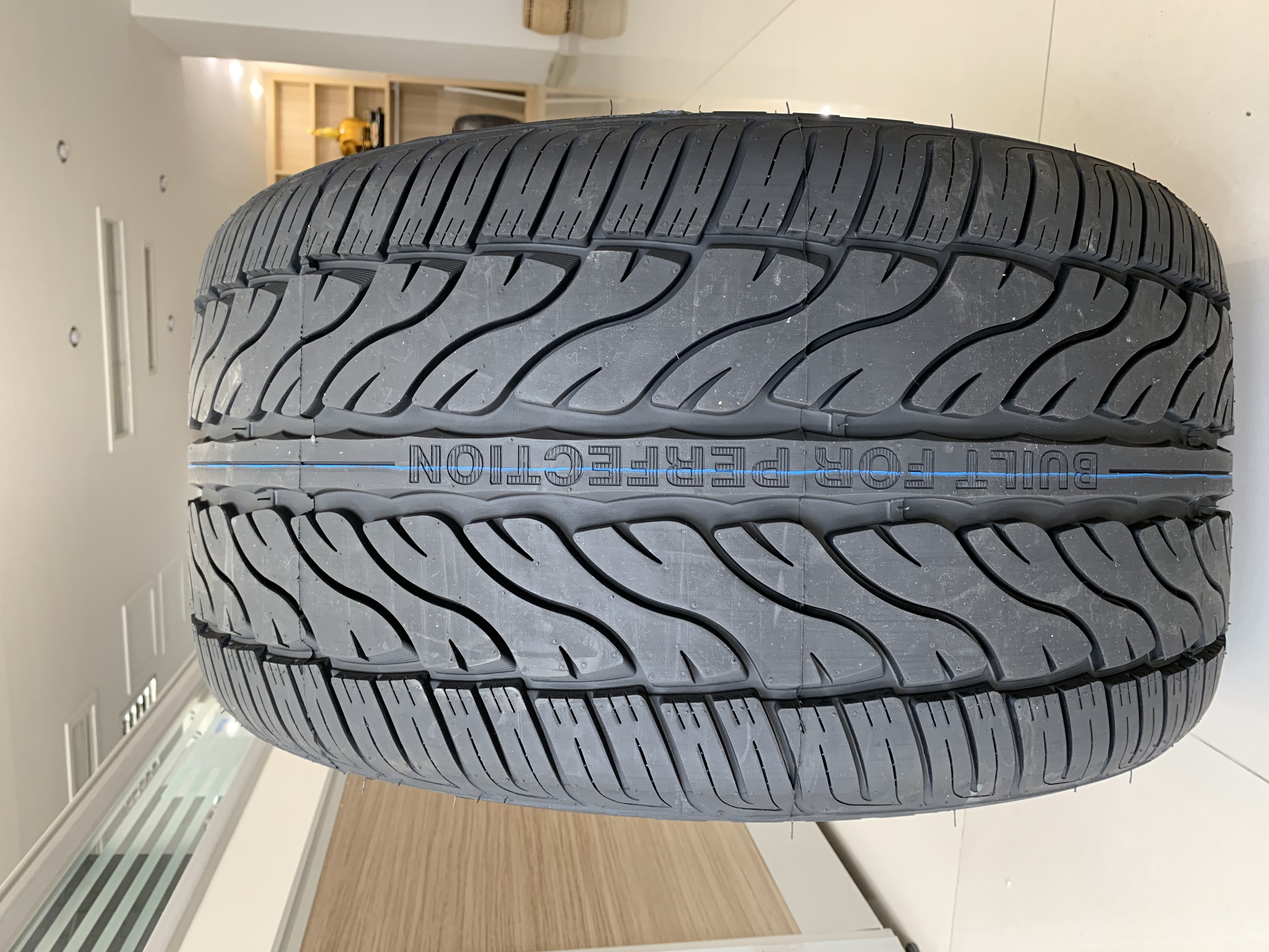 ZETA/PACE PCR Passenger Car Tire MT AT PCR Snow Ice with Spikes Studable 4X4 Mud Van Truck Radial Steel Tire