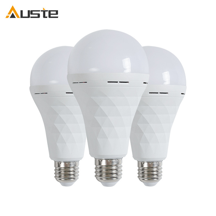 Multiple Modes Of Use 7W 9W 12W 15W Strong Practicality Light And Portable LED Rechargeable Emergency Bulbs