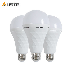 Multiple Modes Of Use 7W 9W 12W 15W Strong Practicality Light And Portable LED Rechargeable Emergency Bulbs