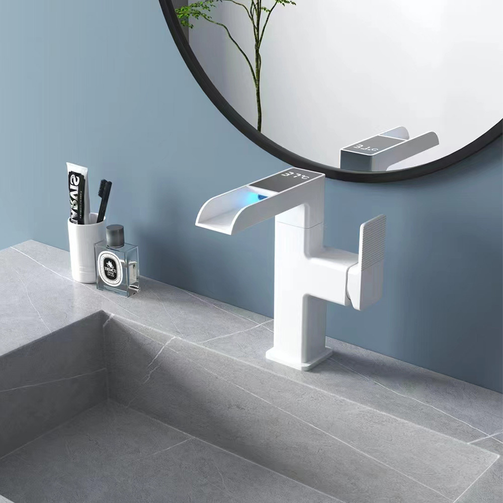 Modern Waterfall Basin Faucet Mixer Taps Custom Bathroom Hot And Cold Water Faucet Brass Single Hole Basin Faucet