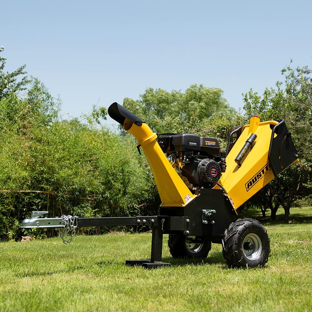 AUSTTER Towable Gas Engine 15 HP Petrol Powered Wood Chipper Leaf wood Shredder with TUV CE