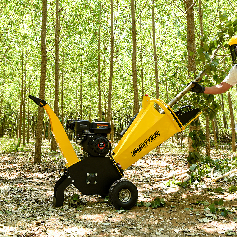 AUSTTER Small firewood processor  6.5 HP Towable & CE approved petrol powered mini wood chipper shredder for grinding branches