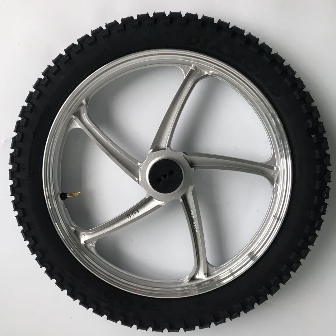 high quality 17*3.0 motor cycle tyre