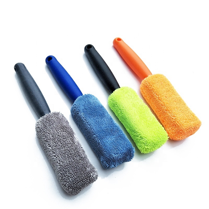 Microfiber Wheel and Rim Wand Brush Long Handle Tire Brush Car Cleaner Wheel Hub Brush Grey Green Colour