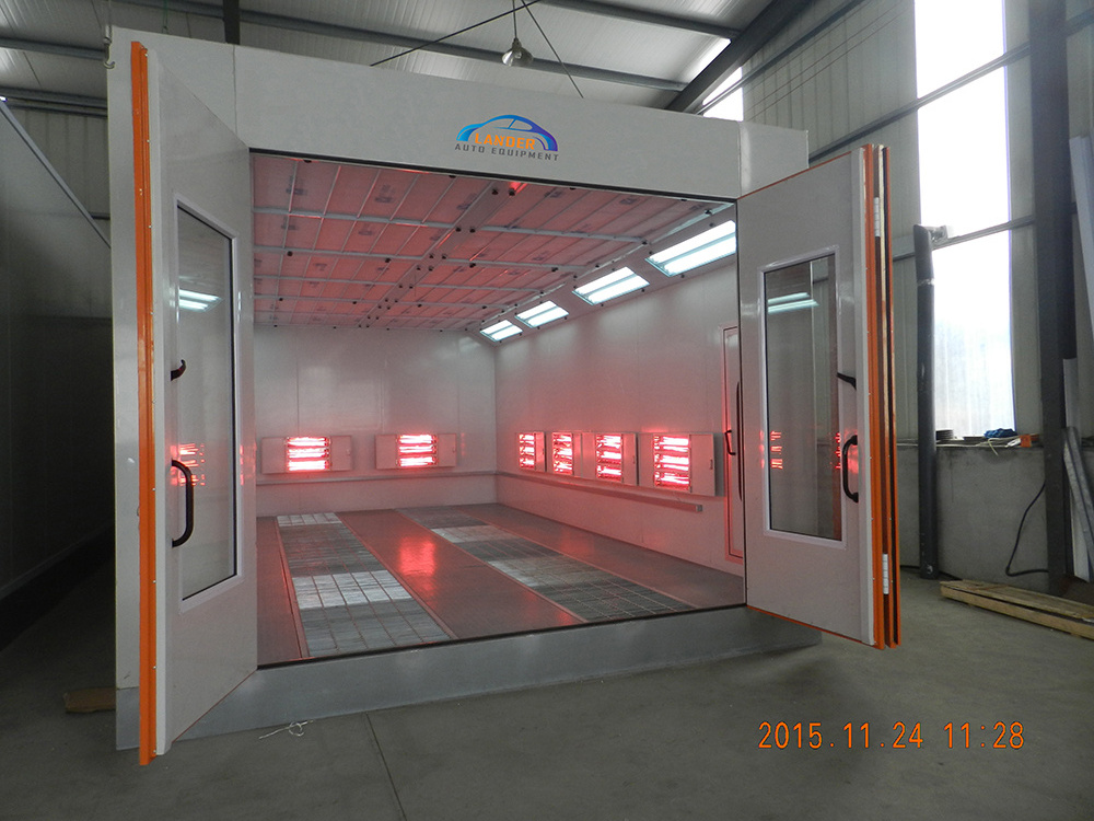 CE Approved New Design Infrared Heating Car Spray Paint Booth for Sale