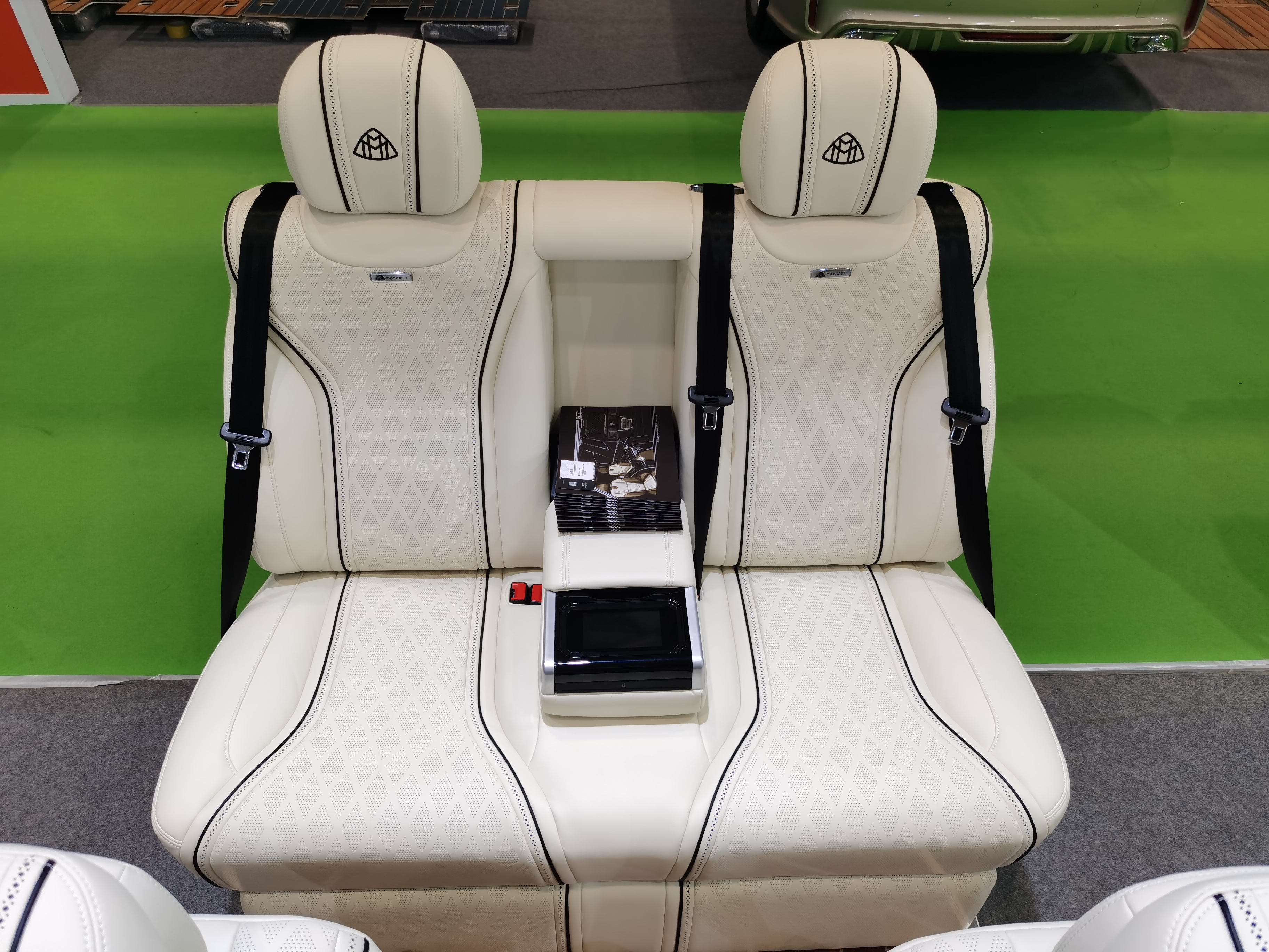 china factory aircraft seats MVP for sale best price Mercedes benz vito  by microfiber leather seat