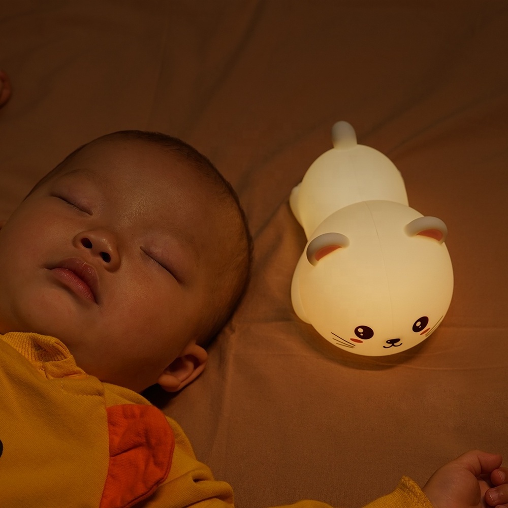 Cute cat patting small night light LED warm white USB with remote control colorful dimming up night feeding silicone night light