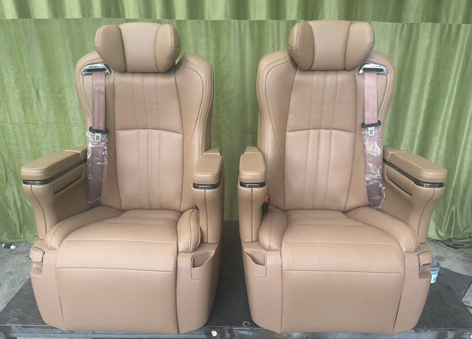 Latest style touch screen control Comfortable Reclining Leather luxury Car Seat For Mercedes Benz Sprinter w447 vclass toyota