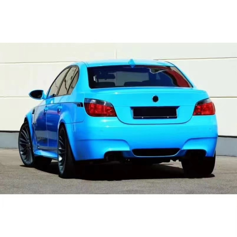 Runde Car Modification PP Material Body Kit With Front Rear Bumper Side Skirts For BMW 5 Series E60 Upgrade M5 Style Body Kit