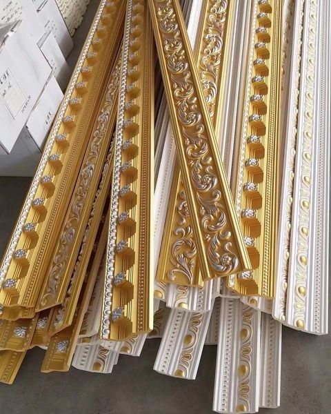 High Quality Polyurethane Foam Crown Cornice Molding For Ceiling Decor