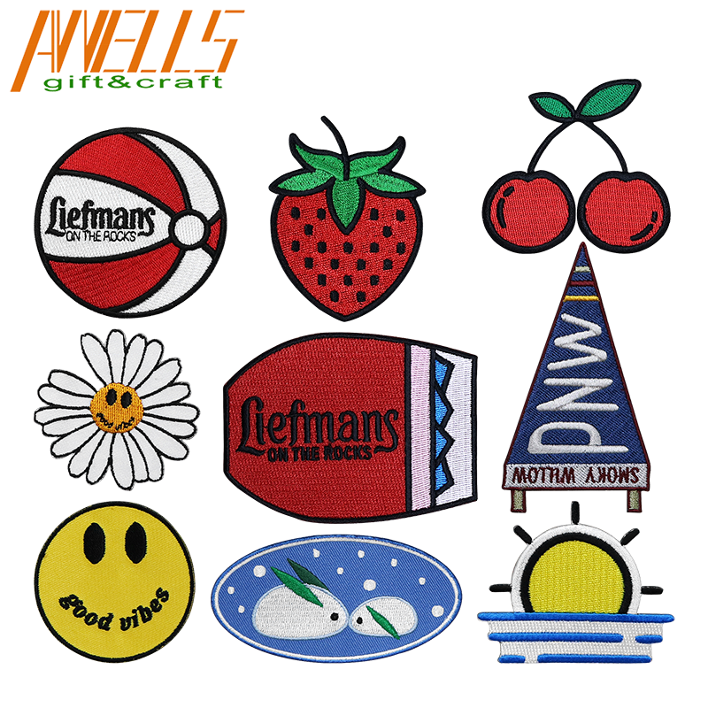 Delicate Cool Cartoon Iron On Patches Sticker Embroidery Badges for Sewing Kids Clothing Backpacks T-Shirt Jeans Hat Bag Reward