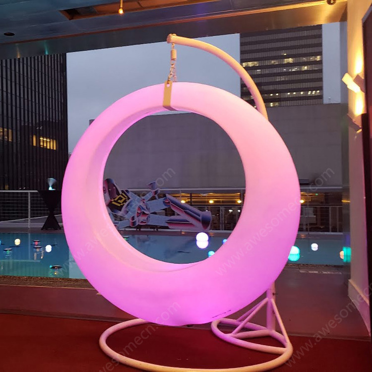 2023 New LED Outdoor Furniture Garden Supplies Illuminated Swing with Multi Color Lighting Solar Power