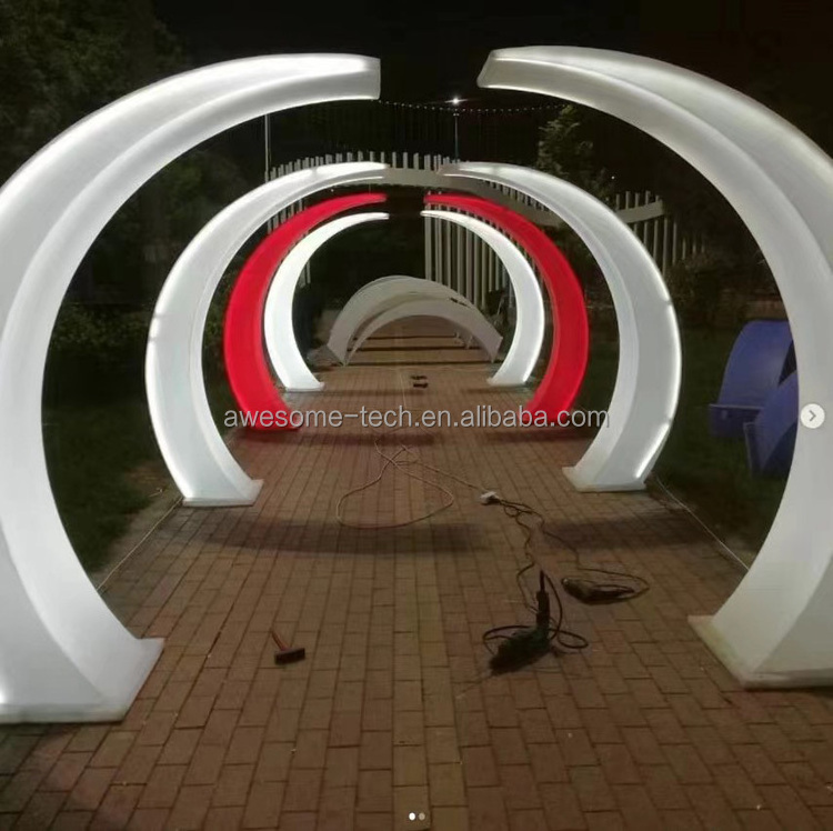 Led Outdoor Party Motif ox horn Light Glow Plastic Half Round Tunnel Entrance Bull Horn semicircle Light for Event Wedding