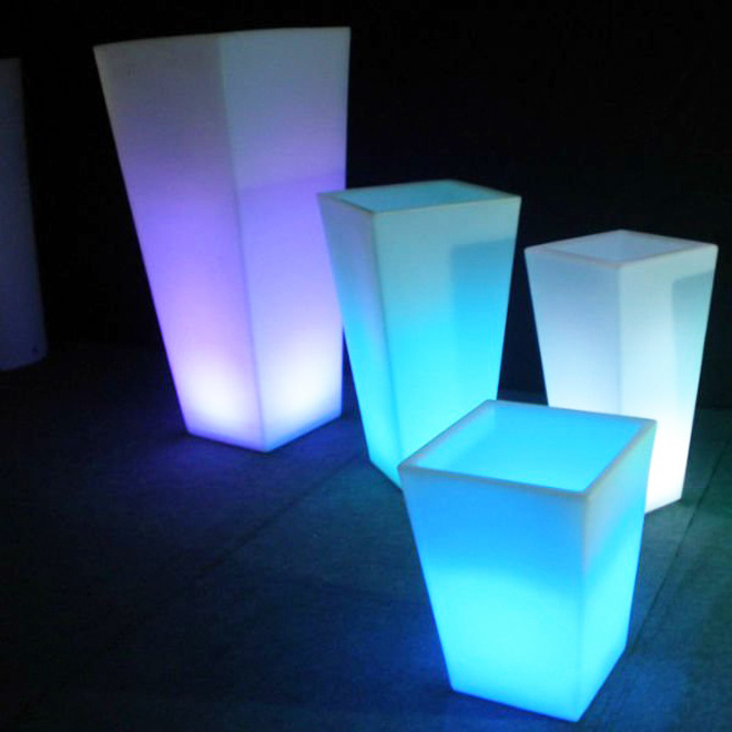 Illuminated Garden Decoration Outdoor Floor Standing Vase