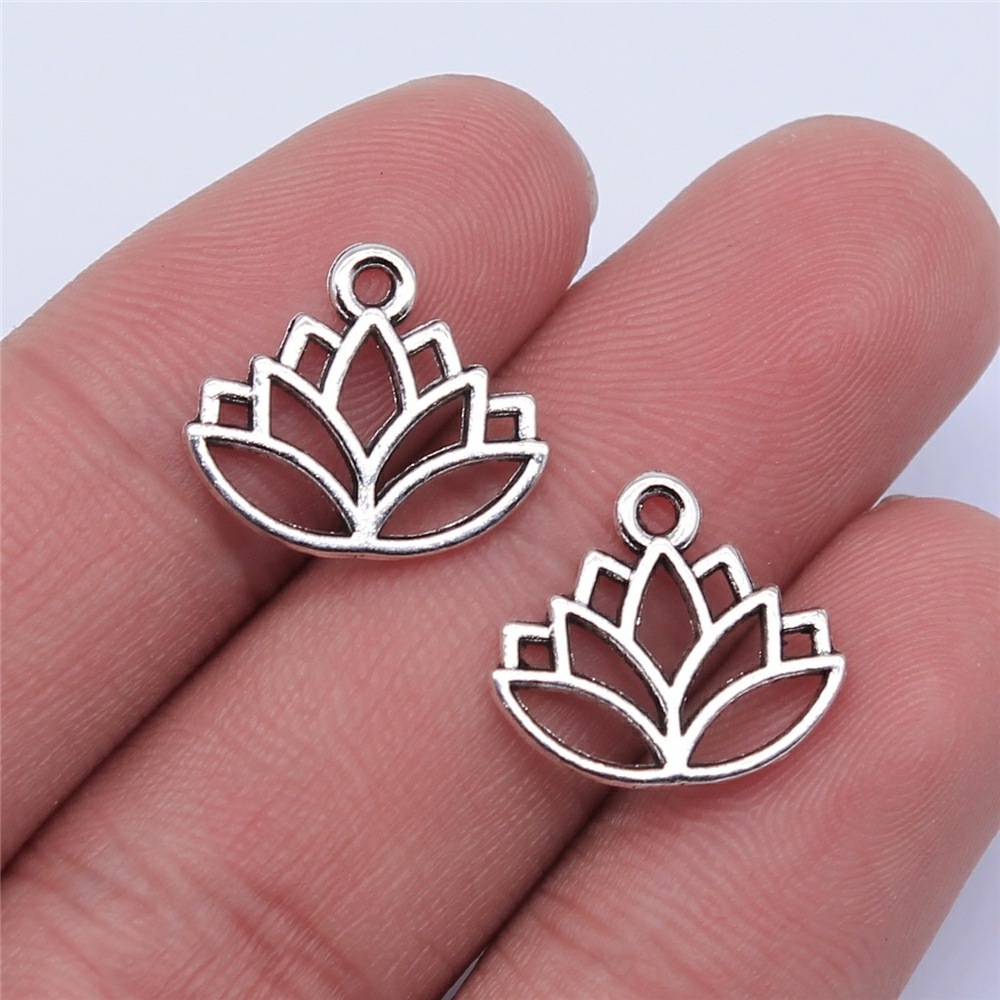 AA0160111 Antique silver lotus flower crown metal alloy charms pendant for DIY jewelry making 16x14mm