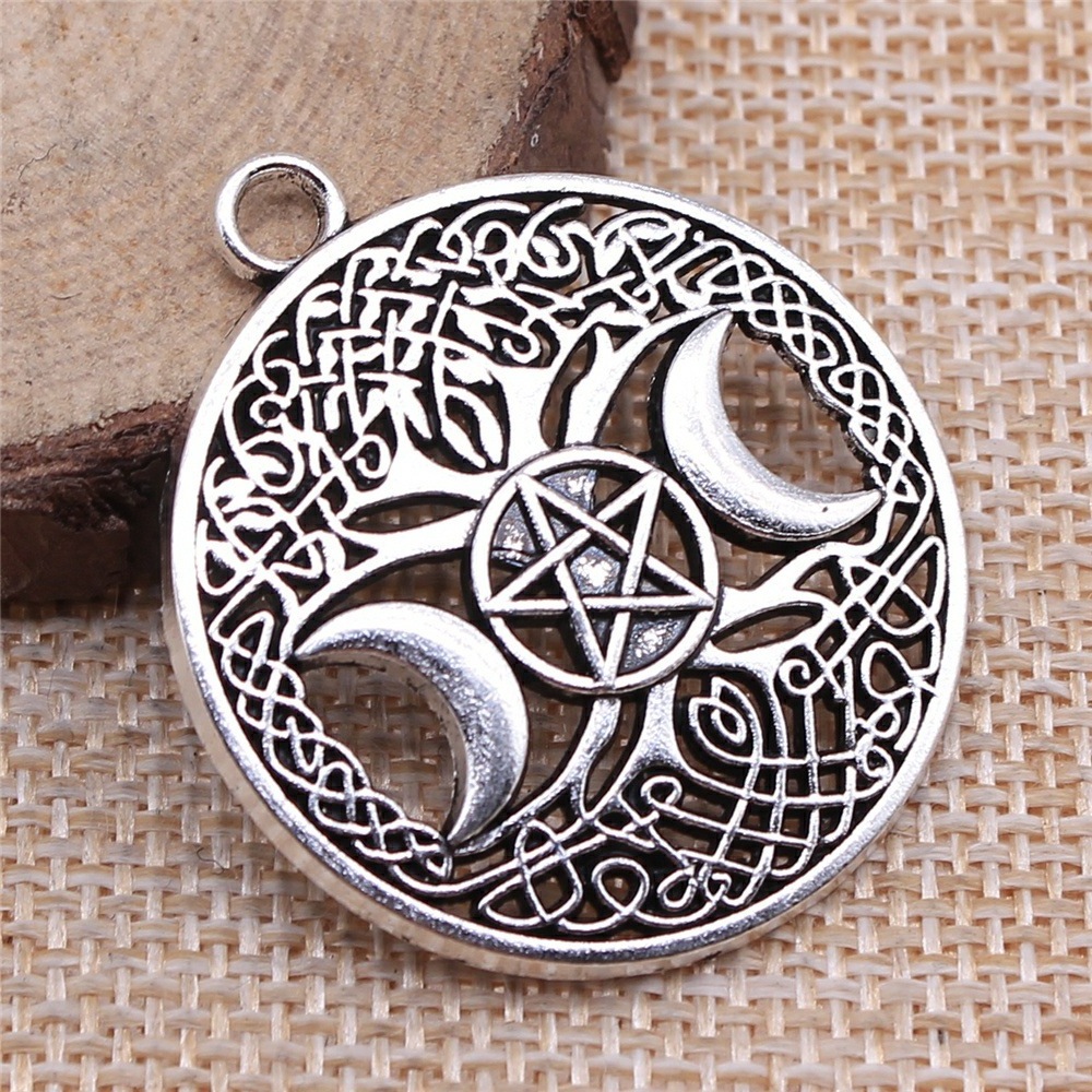 AA016419 35x39mm Antique Silver Plated Bronze Zinc Alloy Charms Pendants