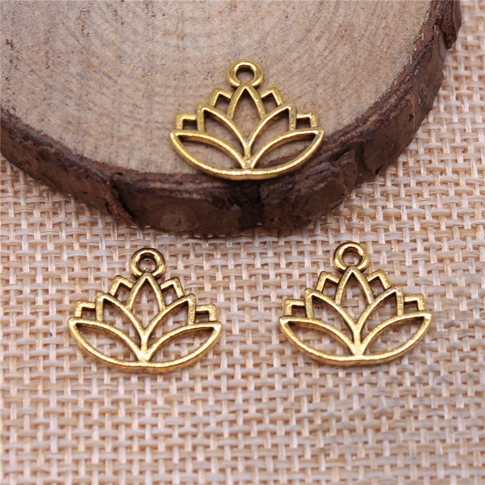 AA0160111 Antique silver lotus flower crown metal alloy charms pendant for DIY jewelry making 16x14mm