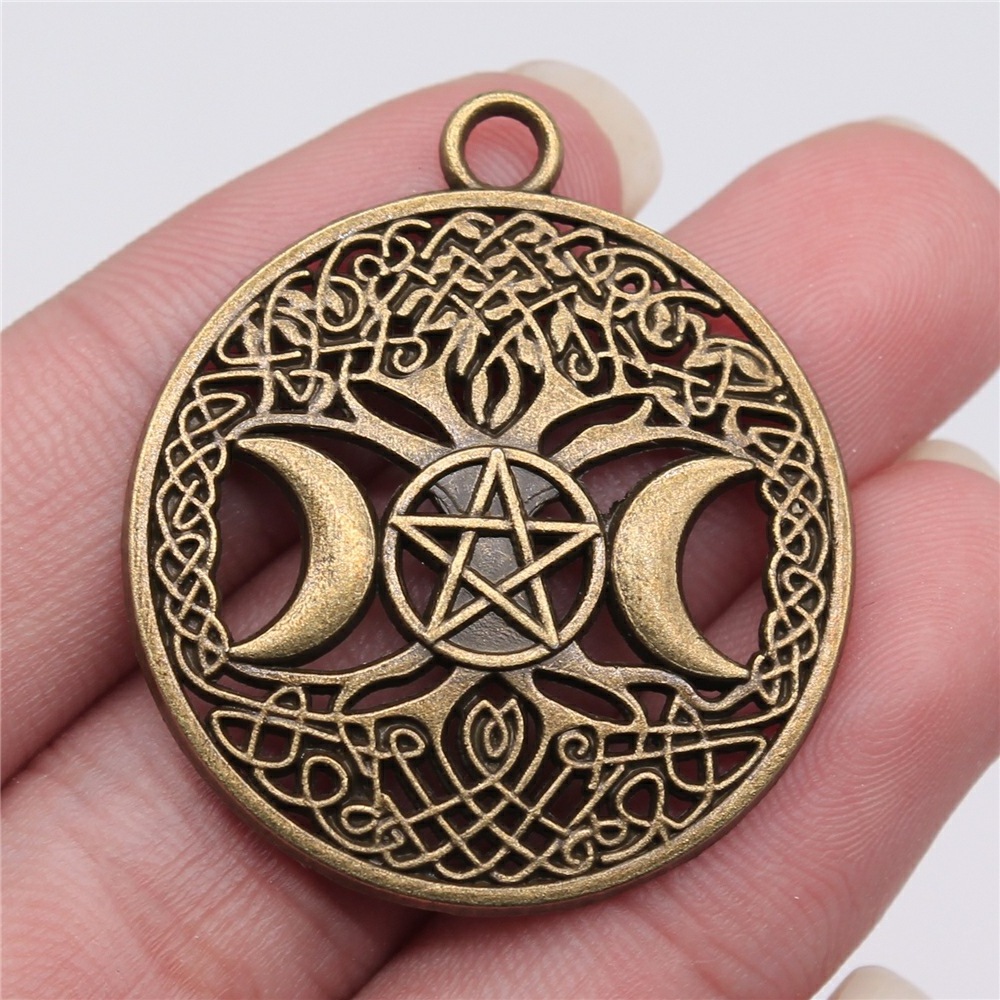 AA016419 35x39mm Antique Silver Plated Bronze Zinc Alloy Charms Pendants