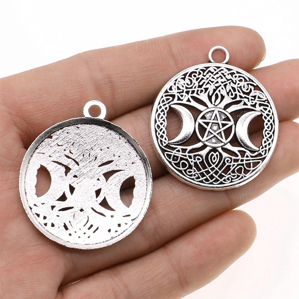 AA016419 35x39mm Antique Silver Plated Bronze Zinc Alloy Charms Pendants