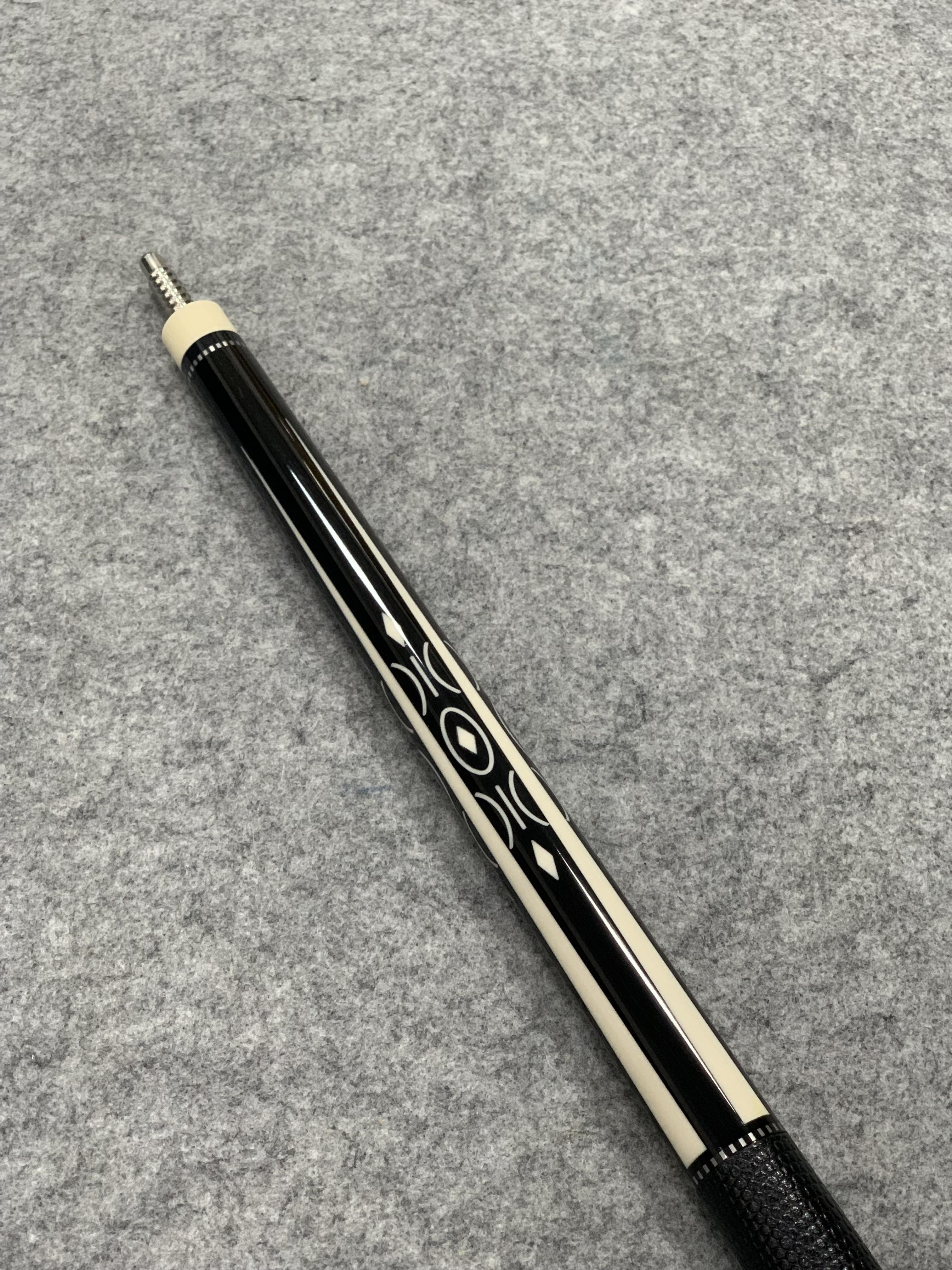 Axes High-End Billiard Cue Stick Carved Engraved with Onyx Maple Wood Pool Cue Carbon Fiber Pool stick Ebony Southwest Style