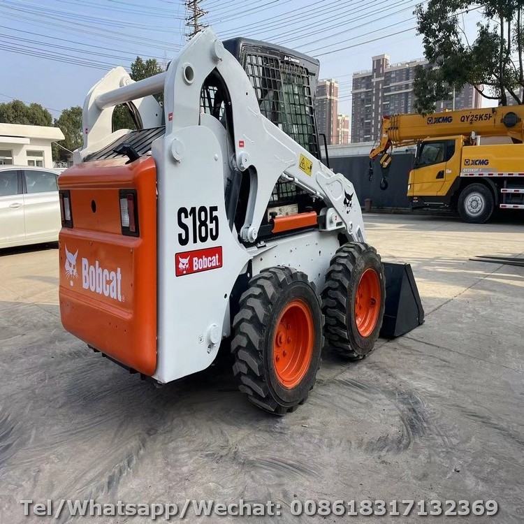 Construciton Machinery Used Bobcat S185 S200 S220 Small Skid Steer Loader With Shovel Bucket