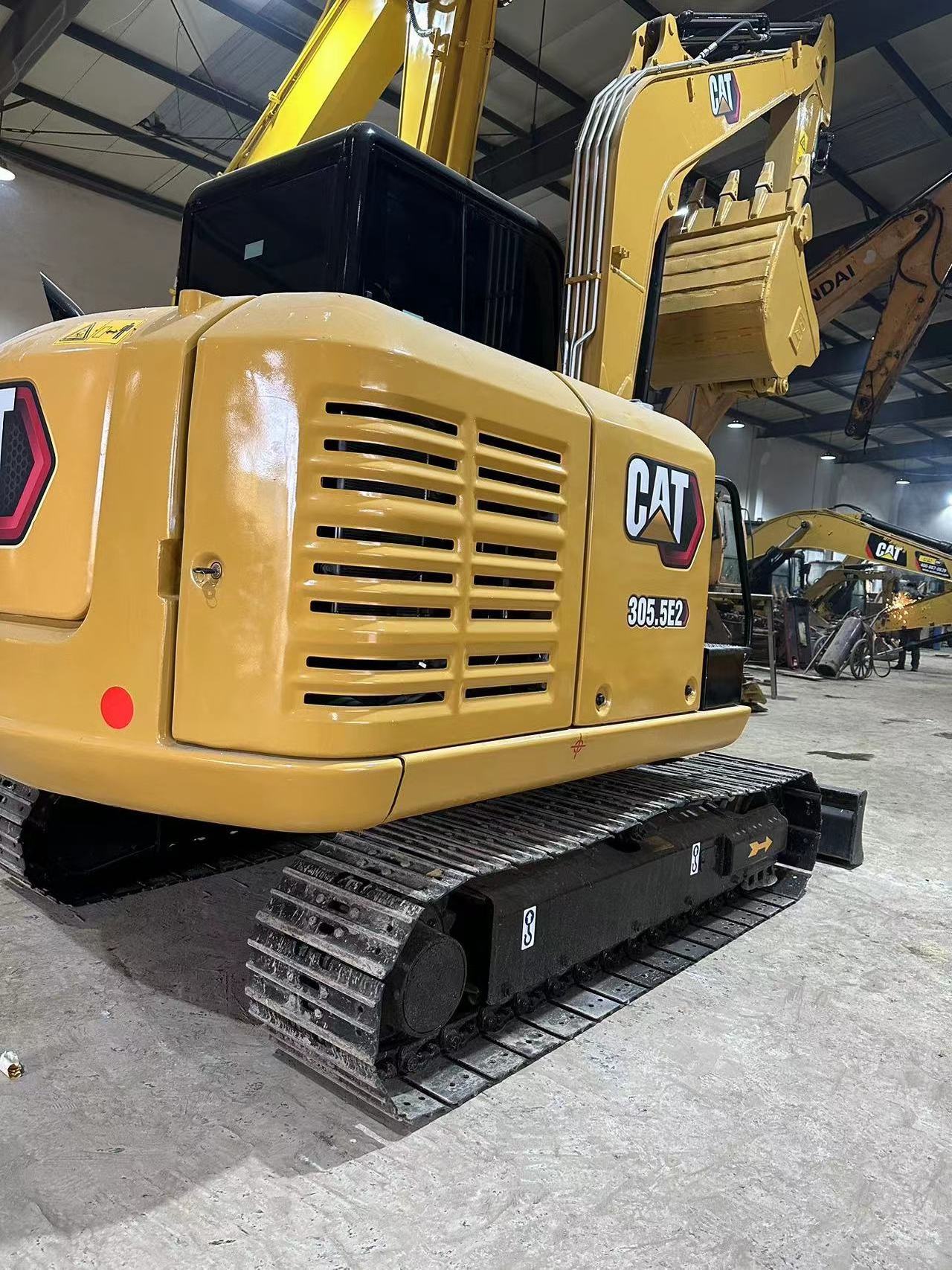 Shipping to USA Caterpillar 305.5E 305.5E2 5 ton Crawler Excavator Second Hand Cat 303 305 Mini Excavator