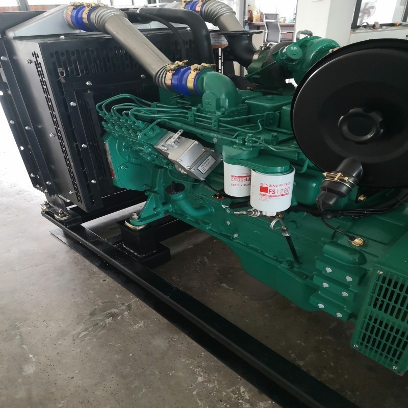 factory direct Low-Priced Soundproof Diesel Generators Set with Dinamo Electric Cummins 4BT Diesel Engine