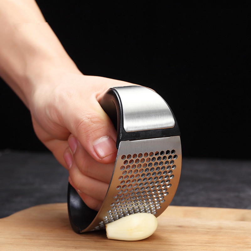 Stainless Steel Garlic Press Manual Garlic Grinder Grater Ginger Press Kitchen Accessories Garlic Chopper Crusher