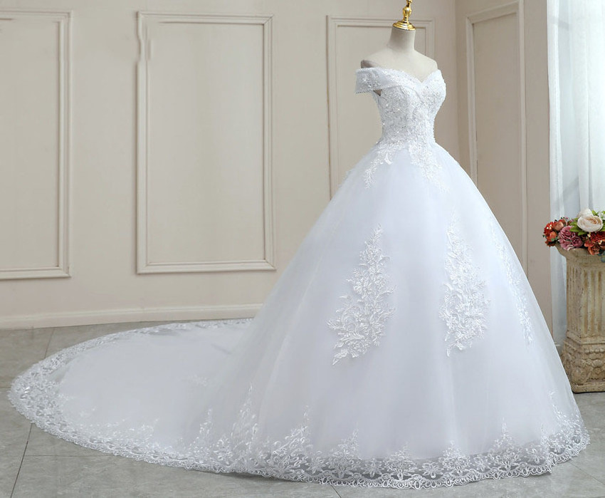 2022 Elegant Ball Gown Lace Wedding Dresses Sexy Off Shoulder Arabic Dubai Luxury Bridal Gowns Puffy Tulle Wedding Dress