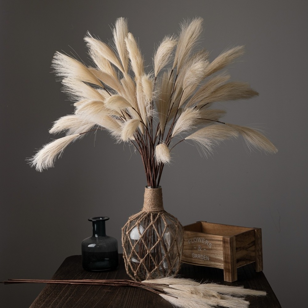 AYOYO OEM Fabric Simulation Reed Grass Pampas Grass Home Wedding Decoration Artificial Pampas Grass