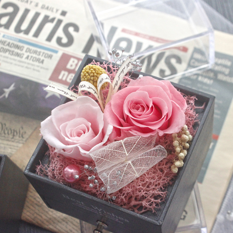 Valentine's Day gift Christmas Everlasting Flower transparent acrylic flower box Valentine's Day gift Rose Square gift box