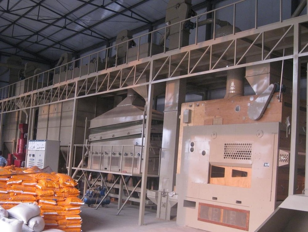 2023 Wheat Grain Sesame Seeds Air Blowing Gravity Table Separator Machine