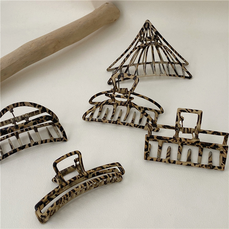 Retro Snake-print Leopard-print Hairpin Temperament Geometric Wood Grain Alloy Hair Claw Clips