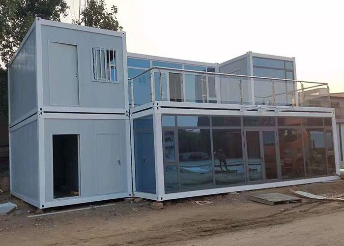 20ft 40ft  Price with 3 Bedroom High Quality Prefab House for Living Home Villa Container Houses Steel